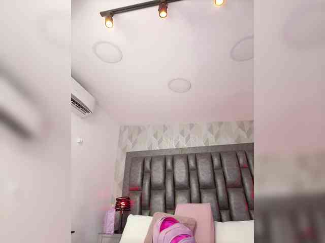 BellaSaint BellaSaint