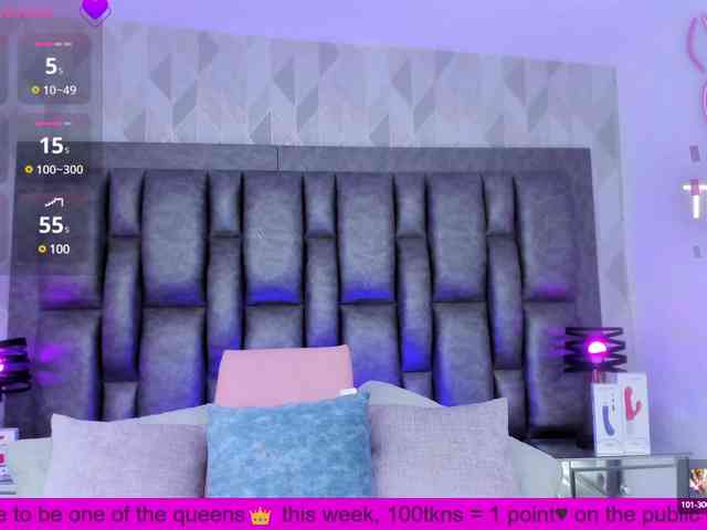 BellaSaint webcam