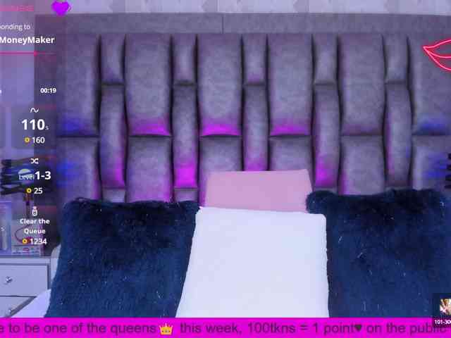 BellaSaint webcam