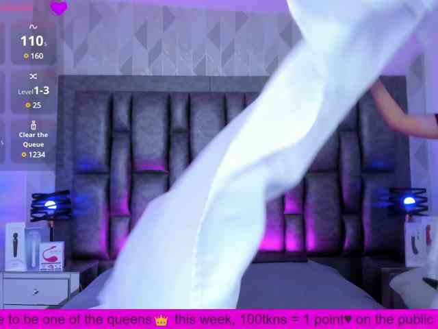 BellaSaint webcam