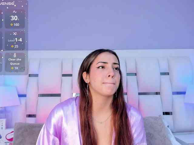 BellaSaint webcam