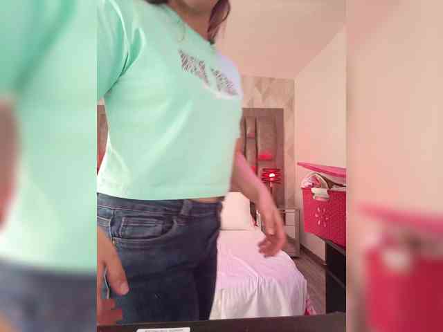 BellaSaint BellaSaint