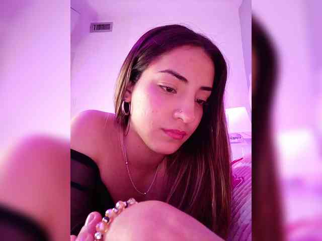 free sex cam chat BellaSaint