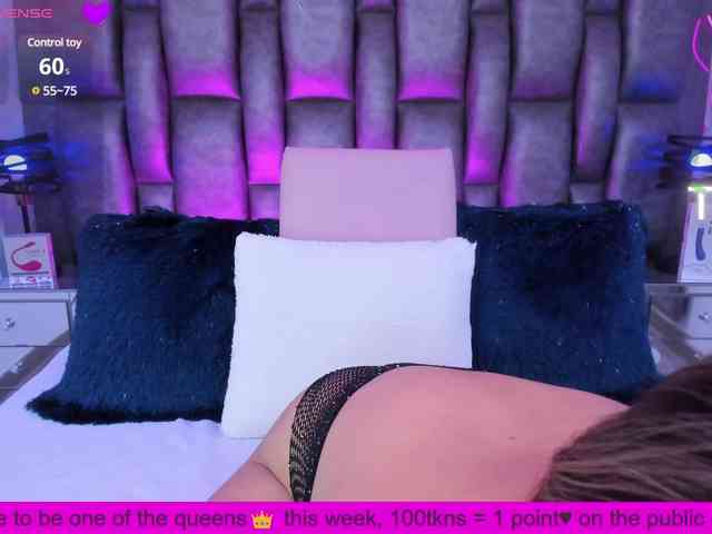 BellaSaint webcam