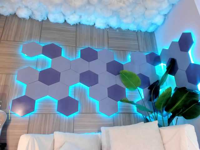 MilaGrace's BongaCams show and profile