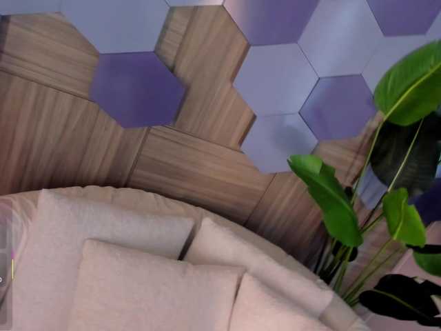 MilaGrace's BongaCams show and profile