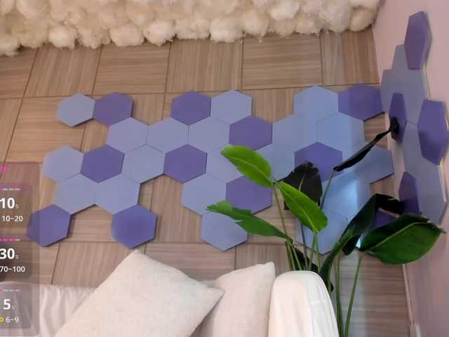 MilaGrace's BongaCams show and profile