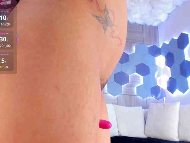 MilaGrace webcam