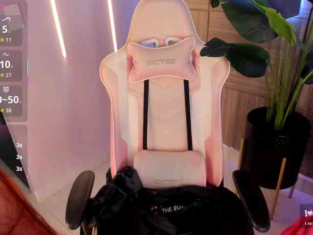 MilaGrace webcam