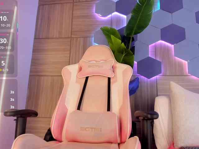MilaGrace webcam