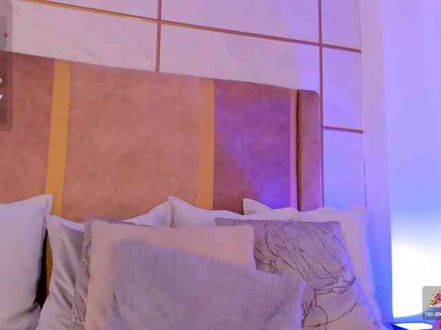MilaGrace webcam
