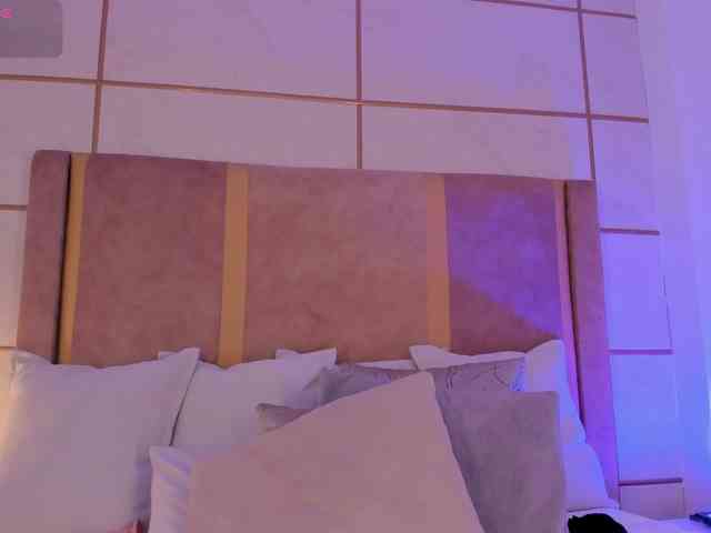 MilaGrace webcam