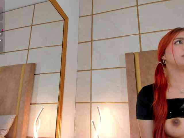 MilaGrace webcam