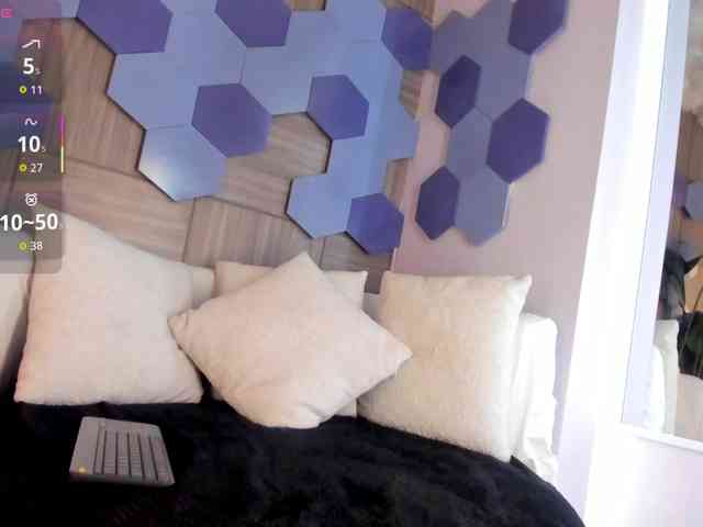 MilaGrace webcam
