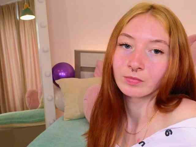 Liramoonn webcam