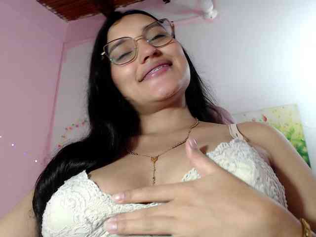 kylie-sweet webcam