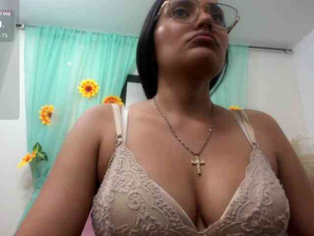 kylie-sweet kylie-sweet