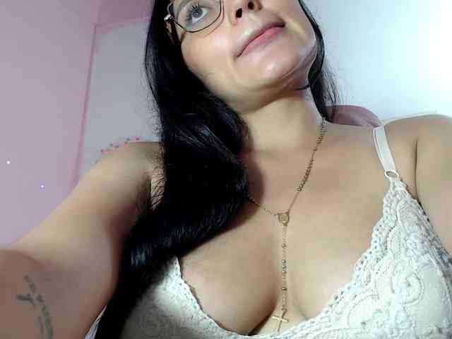 kylie-sweet webcam