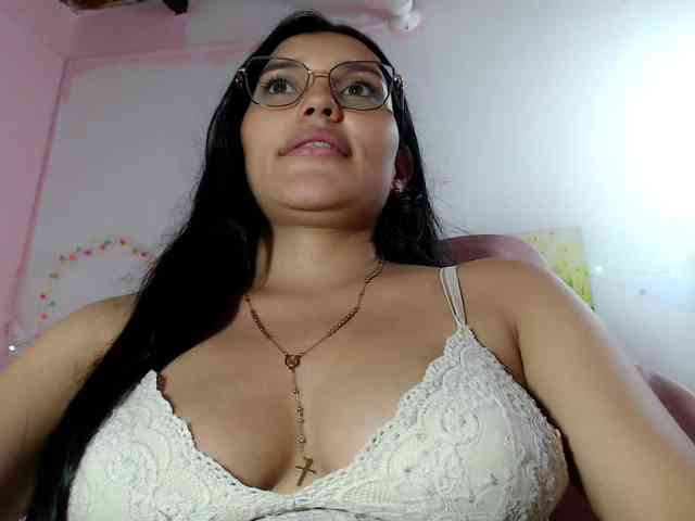 kylie-sweet webcam