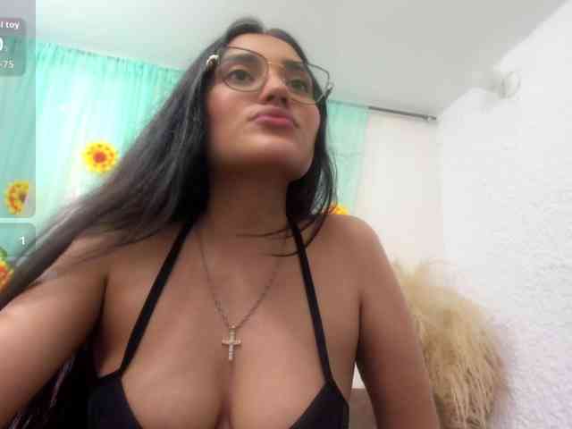 kylie-sweet kylie-sweet