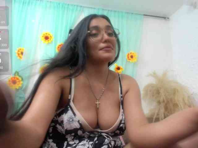 kylie-sweet kylie-sweet