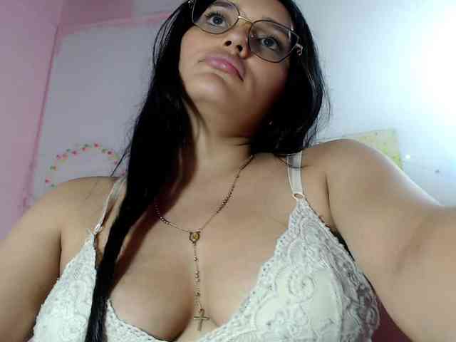 kylie-sweet webcam