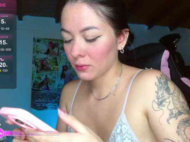 coraline1 Live Webcam on BongaCams