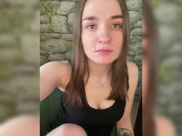 SmilesForMe29 webcam