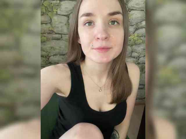 SmilesForMe29 webcam