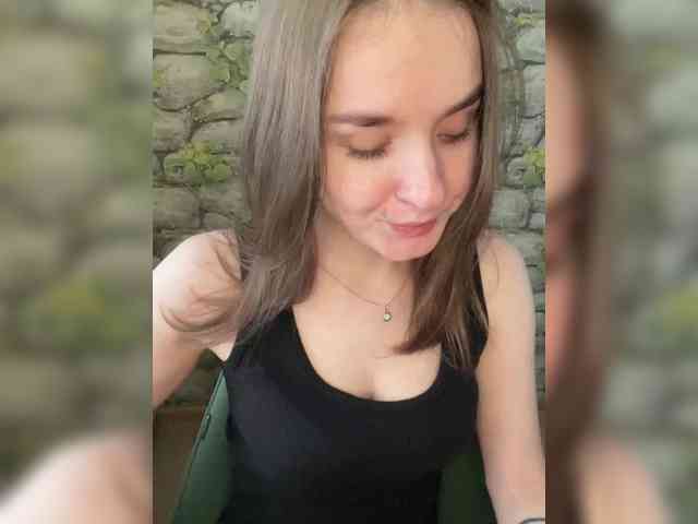 SmilesForMe29 webcam