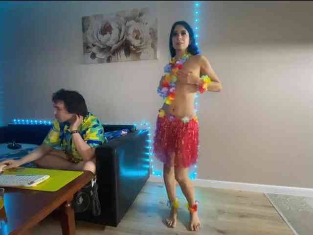 AliceSergio webcam
