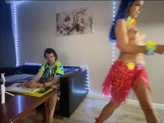 striptease cam AliceSergio
