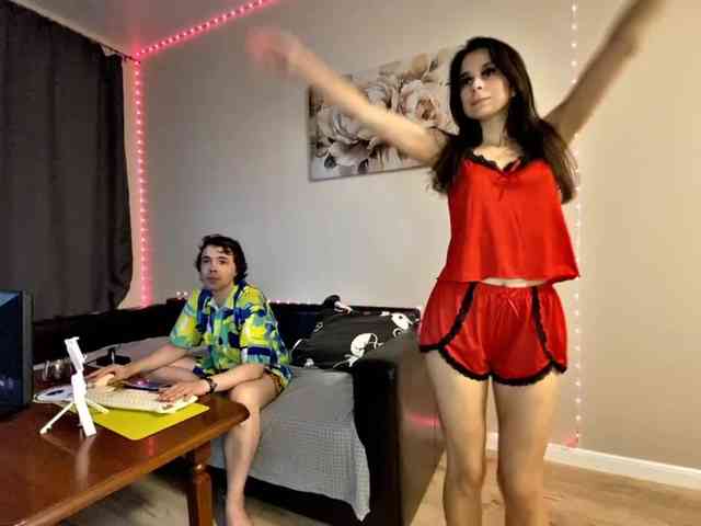 AliceSergio webcam