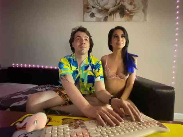 AliceSergio webcam