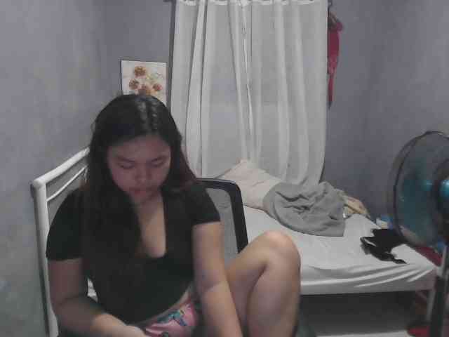sweetiepiee webcam