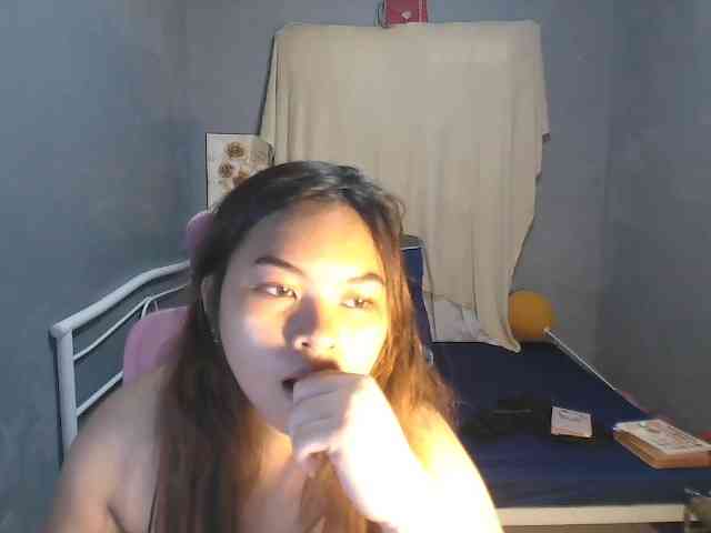 sweetiepiee webcam