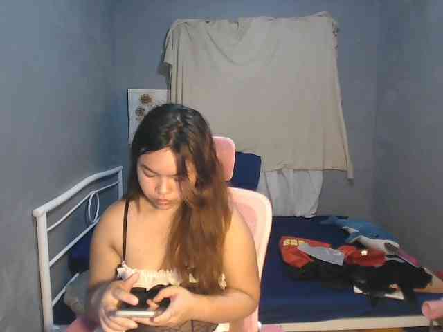 sweetiepiee webcam