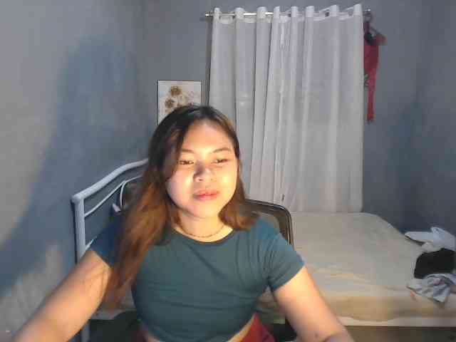 sweetiepiee webcam