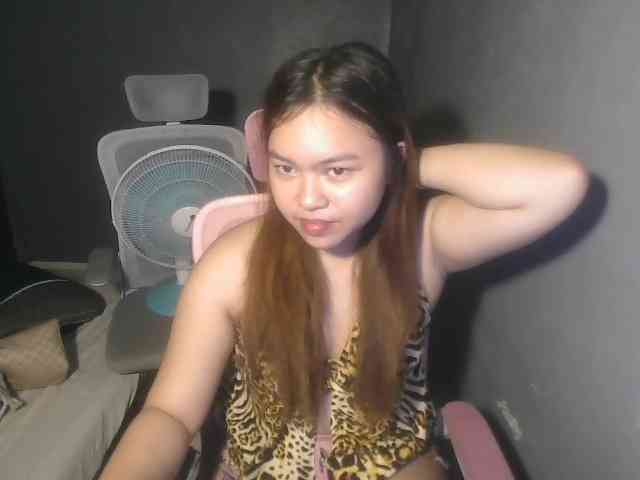 sweetiepiee webcam