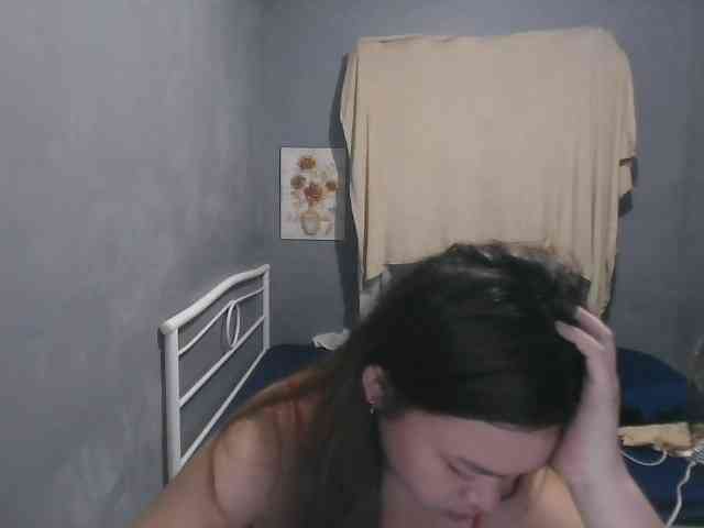 sweetiepiee webcam