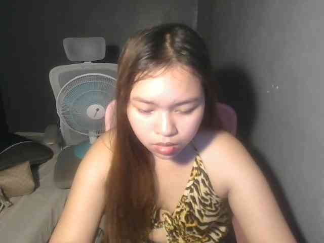 sweetiepiee webcam
