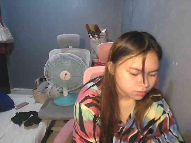 sweetiepiee webcam