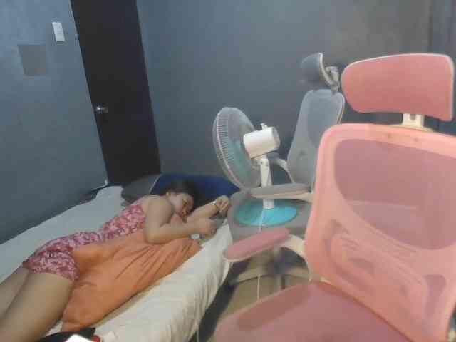 sweetiepiee webcam