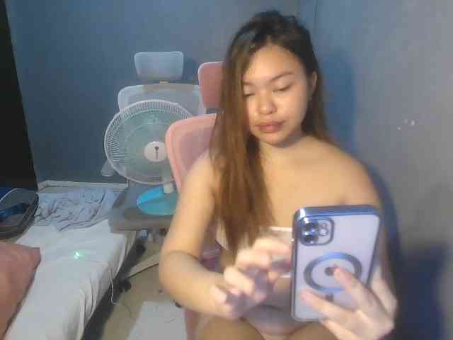sweetiepiee webcam