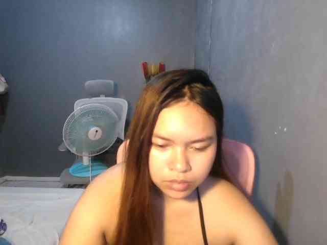 sweetiepiee webcam