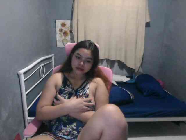 sweetiepiee webcam