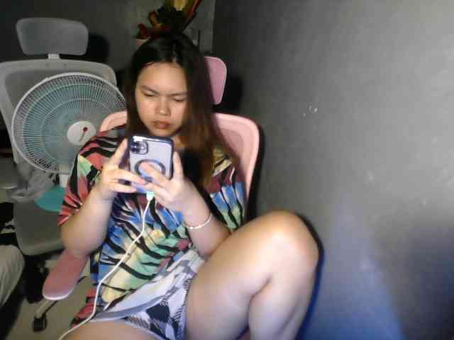 sweetiepiee webcam
