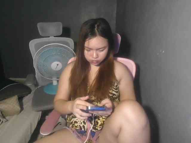 sweetiepiee webcam