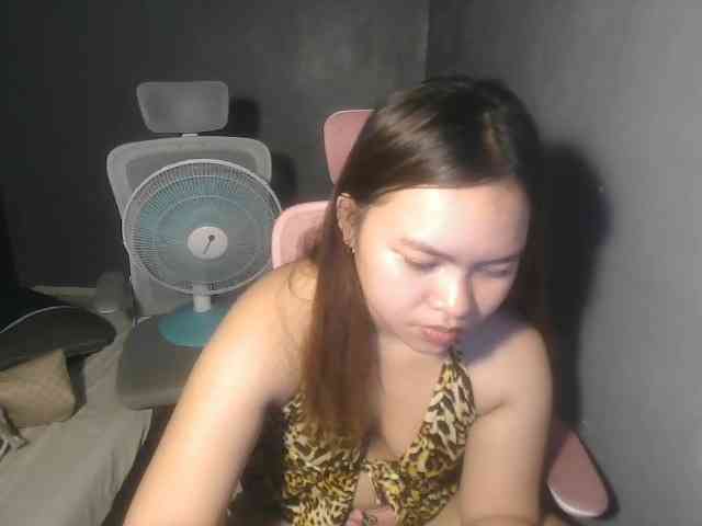 sweetiepiee webcam