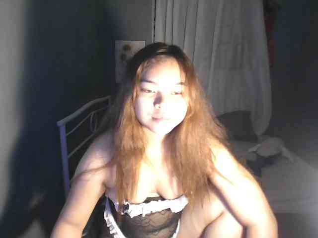 sweetiepiee webcam